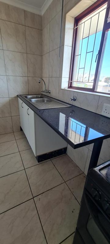 To Let 2 Bedroom Property for Rent in Strand Central Western Cape